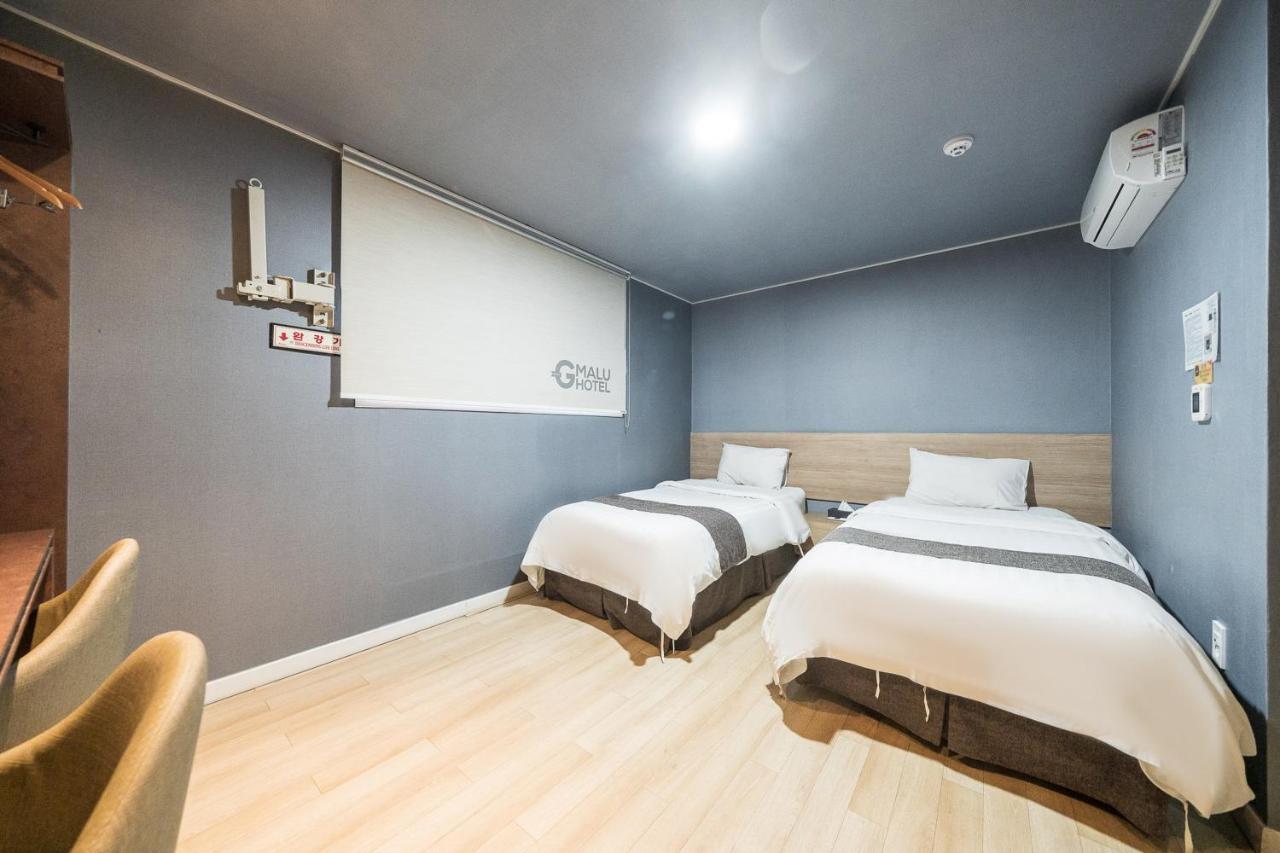 Malu Hotel Suwon Exteriör bild